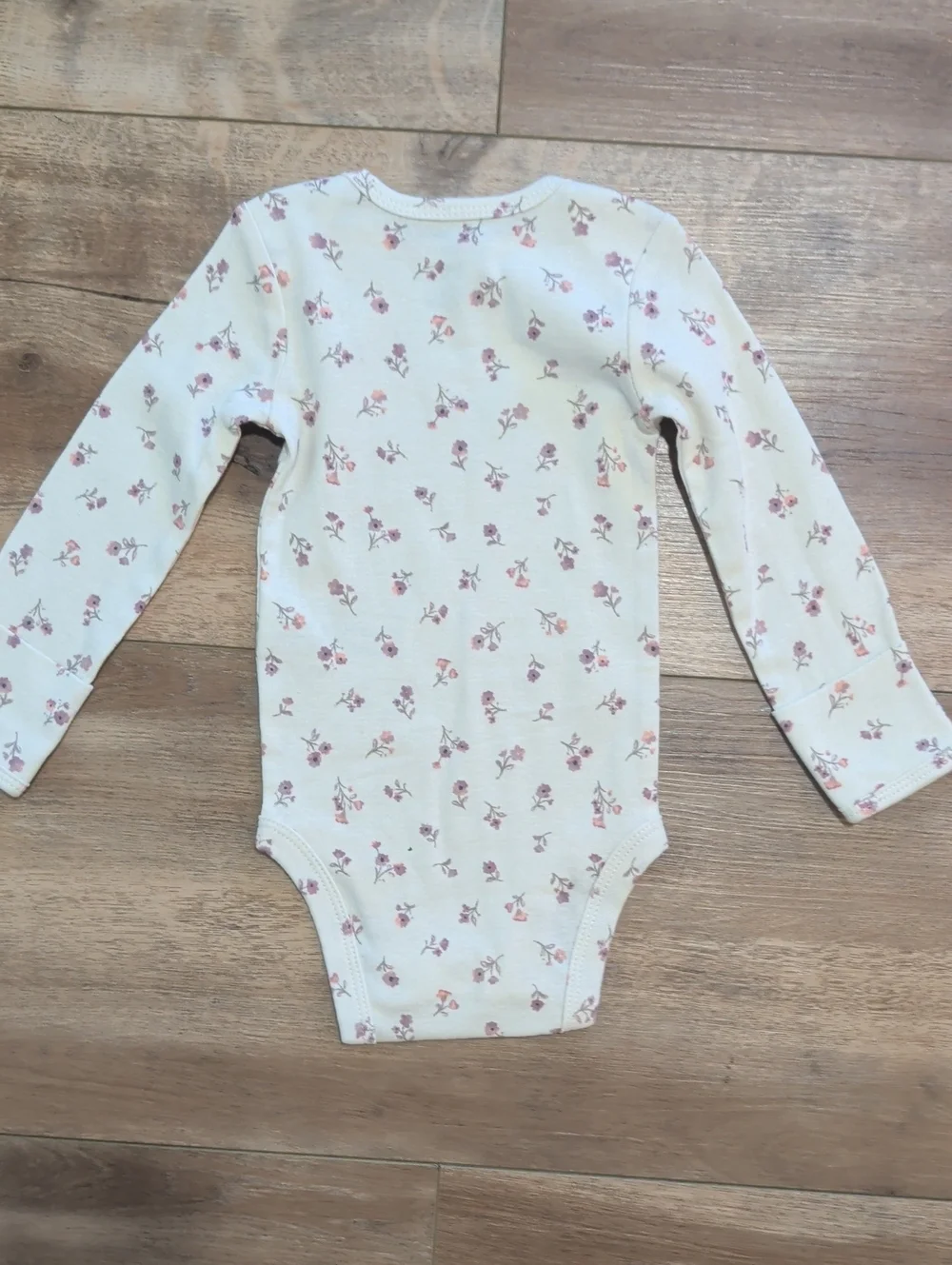 NWOT 3 Carter's Cotton Long Sleeve Onesies, 3 Months